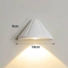 Đèn Tường Tam Giác Ngược Tinh Tế | TE-024 IP65 EURO - Ảnh 2